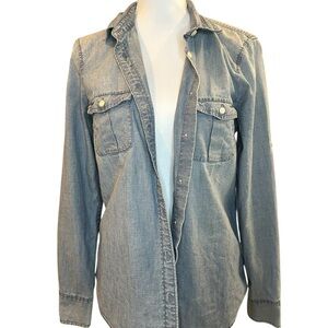J Crew Perfect fit Women's classic Denim shirt jacket rodeo western nashville M